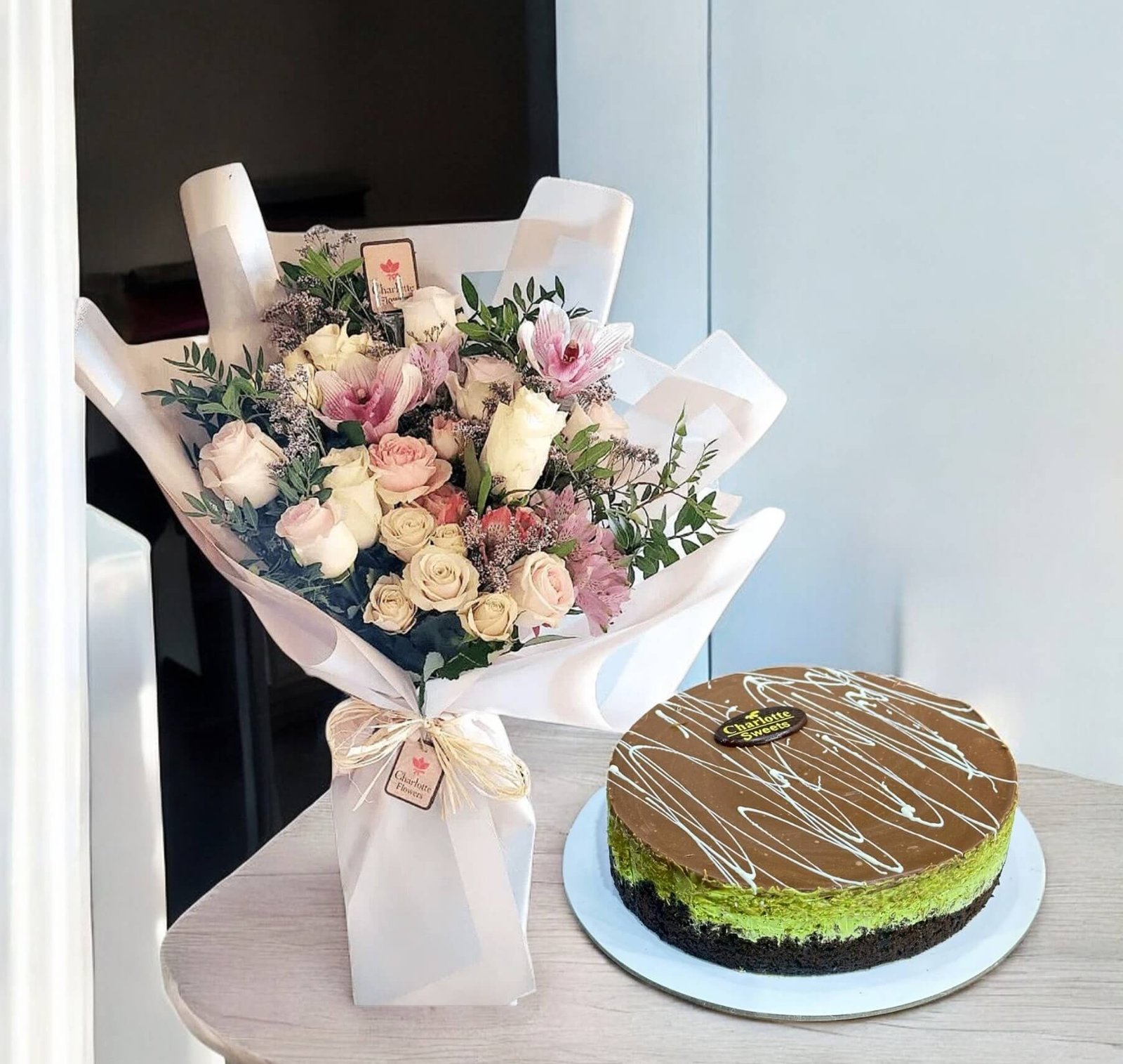Cake and Flowers Combo
