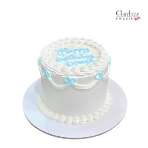 White and Blue Vintage Cake