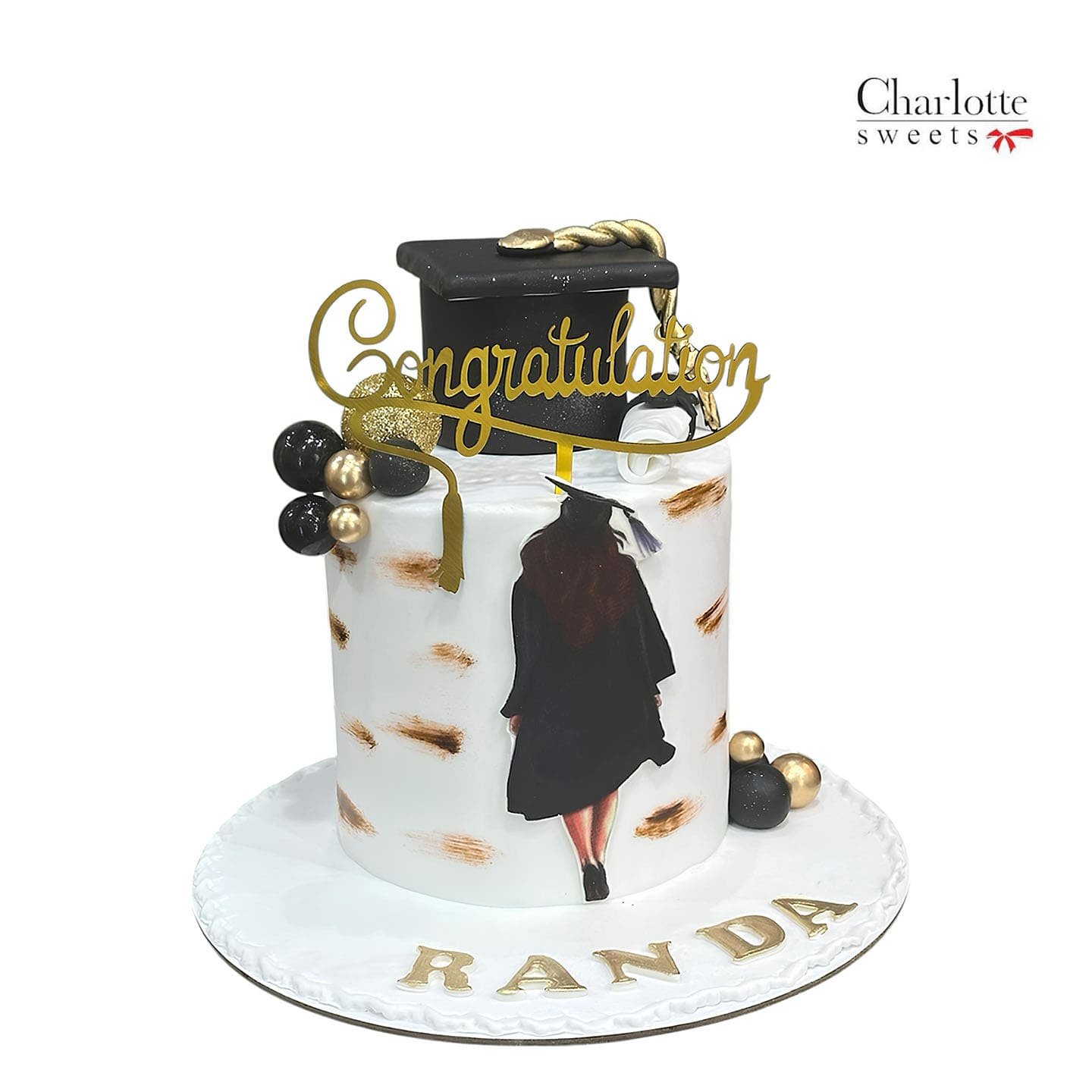 Cake for graduation