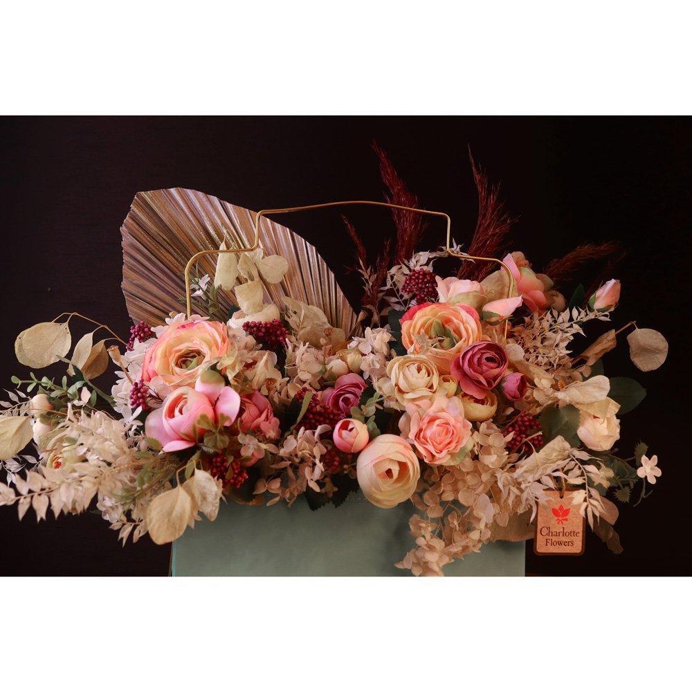 Artificial Flower Box | Delivery in Dubai, Sharjah, Ajman.