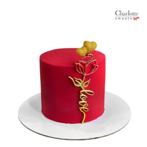 Elegant Valentine Cake