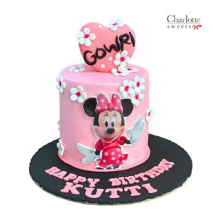 Minnie Mouse Cake