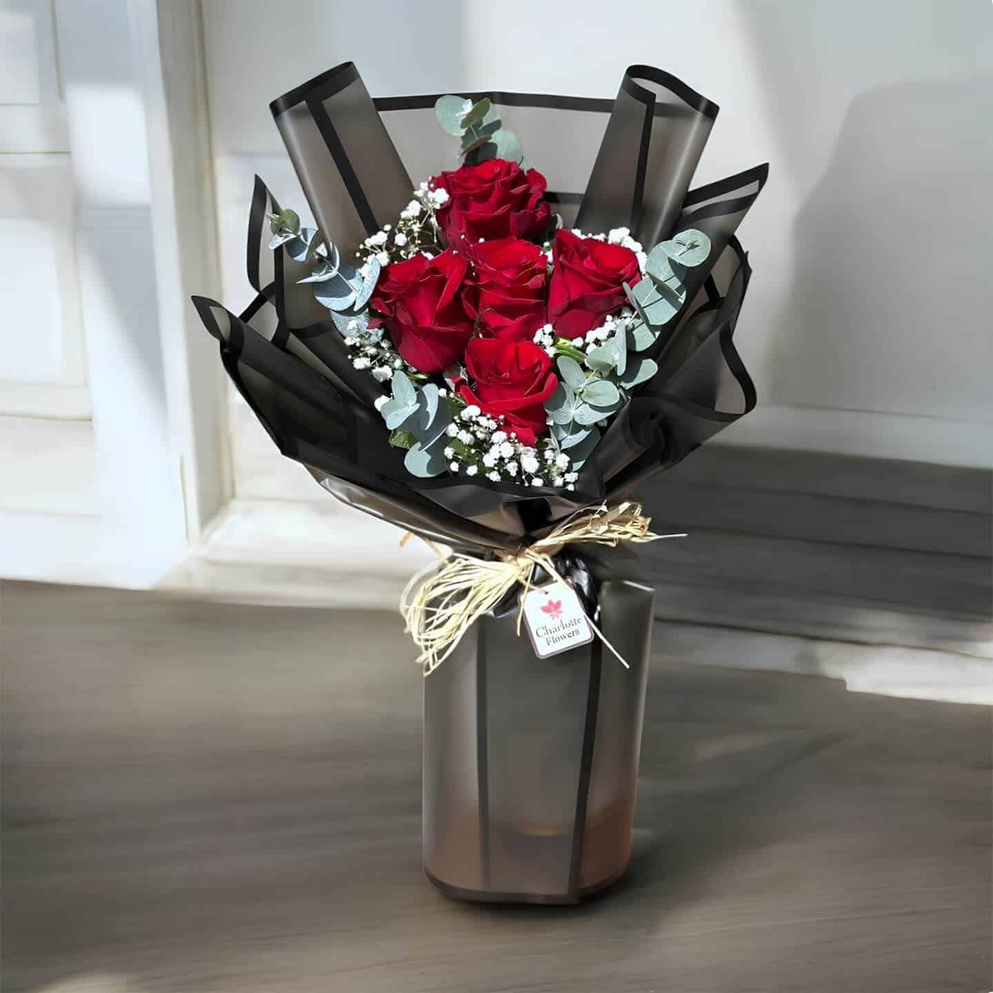 5 Red Roses Bouquet
